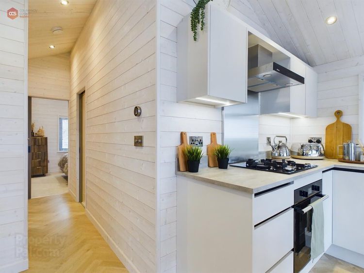 NI Homes Under £200k: Top Picks!